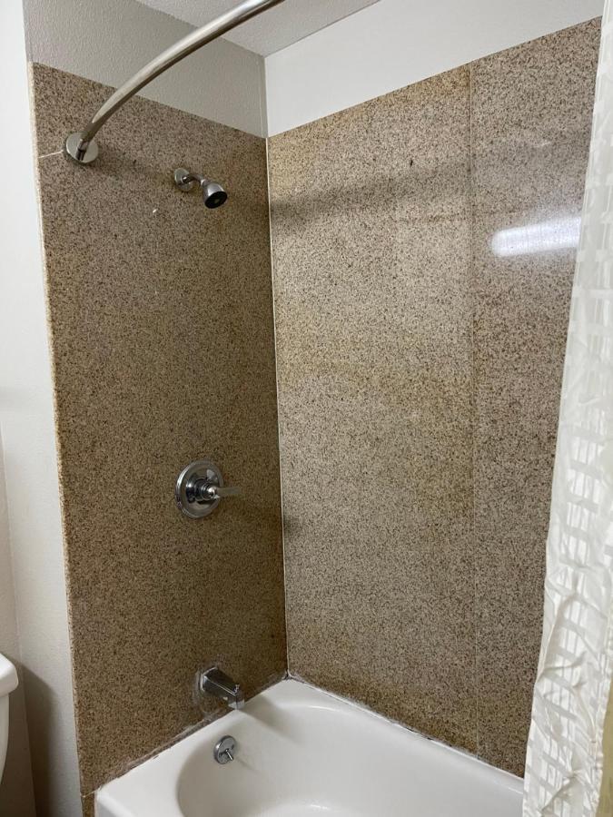 Budget Inn Monroe Εξωτερικό φωτογραφία